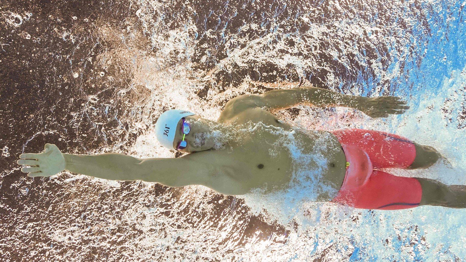 多库独造5球闪耀英超，曼城6-1横扫伯恩茅斯展卫冕獠牙